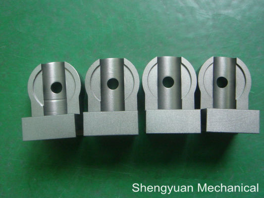 Anodize पैनटोन 403M प्रेसिजन सीएनसी मशीनिंग AL6061 संयुक्त युग्मक