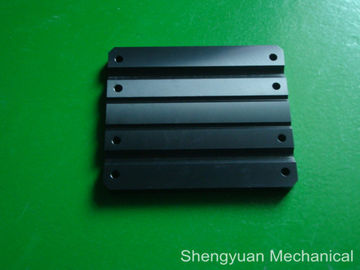 काला anodized साथ AL6061-T6 प्रेसिजन मिलिंग मशीनरी पार्ट्स